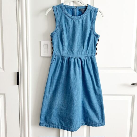 ModCloth Being Breezy A-Line Denim Chambray Button Side Sleeveless Dress Size: S - Picture 2 of 8